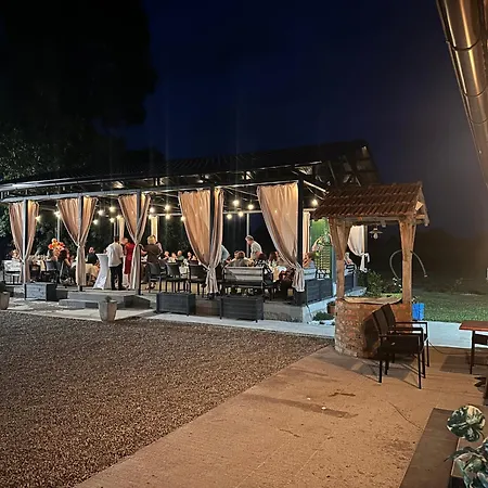 Сasa de vacaciones Imanje Dedina Kruska Nova Topola